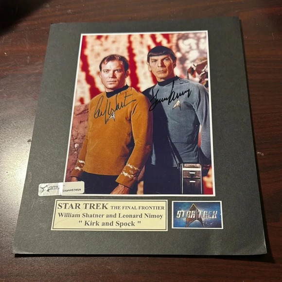 Star Trek The Final Frontier Signed Photo - Picture 1 of 1